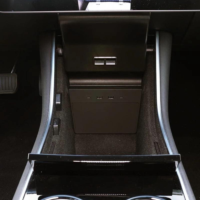USB Hub für Tesla Model 3 (USB Typ C) | e-car-shop.com