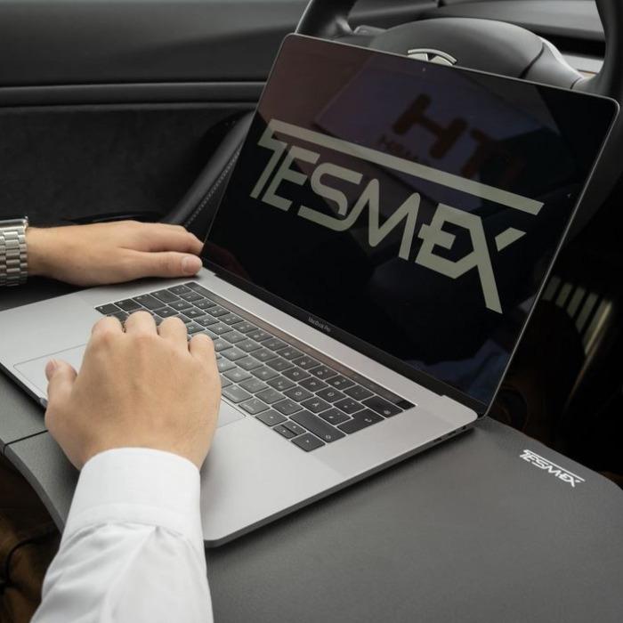 Arbeitstisch TesmeX für Tesla Model 3/Y | e-car-shop.ch